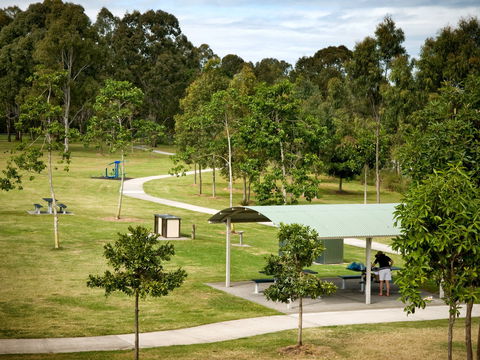 Logan River Parklands - South Australia Travel 1