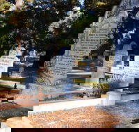 Lucindale Cemetery - South Australia Travel