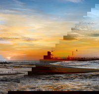 Narrabeen Beach - South Australia Travel