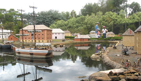 Old Hobart Town Model Village - South Australia Travel 0