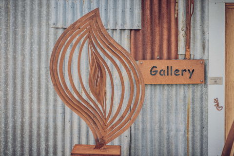Overwrought Sculpture Garden And Gallery - South Australia Travel 0