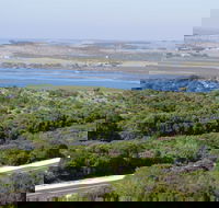 Pelican Lagoon - South Australia Travel