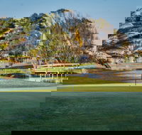 South Lakes Golf Club - South Australia Travel