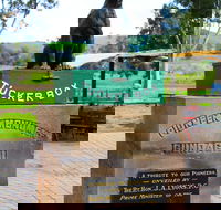 The Dog on the Tucker Box - South Australia Travel