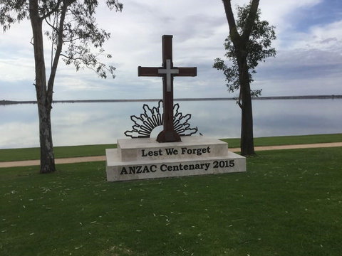Anzac Centenary Cross - South Australia Travel 0