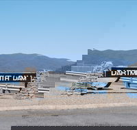 Dartmouth Dam Wall Picnic Area - South Australia Travel