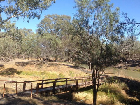 Norman Tracker Walford Walkway - South Australia Travel 0