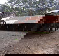 Razorback Hut - South Australia Travel