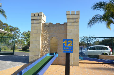 Batemans Bay Mini Golf - South Australia Travel 2