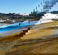 Canowindra Swimming Pool - South Australia Travel