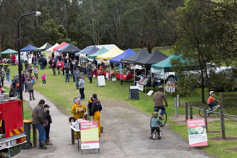 Hurstbridge Farmers Market - South Australia Travel 1