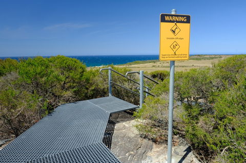 Malabar Headland National Park Western Escarpment Walking Track - South Australia Travel 1