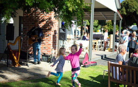 Meeniyan Square - South Australia Travel 1