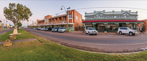 Winton - South Australia Travel 1