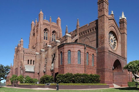 Newcastle Scenic Explorer - 2 Hour Tour By Minibus - South Australia Travel 2