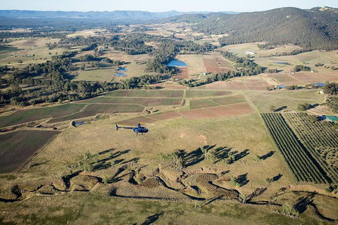 Private Helicopter Flight To Hunter Valley With A La Carte Lunch - For 2 - South Australia Travel 2