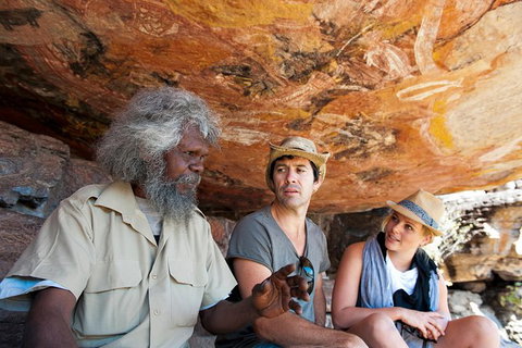 Arnhem Land Injalak Hill Full-Day Tour From Darwin - South Australia Travel 4