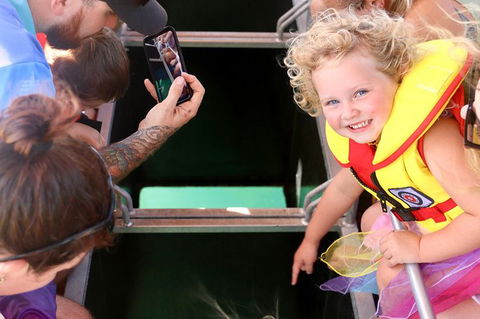Airlie Beach Glass Bottom Boat Tour - South Australia Travel 7
