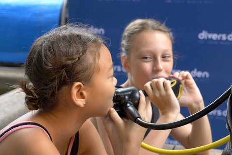 Scuba Kids- Padi Bubblemaker Course - South Australia Travel 0