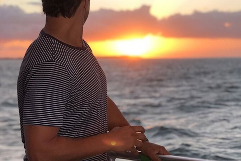 Sunset Twilight Cruise In Hervey Bay - South Australia Travel 3