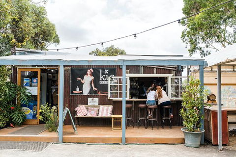 Heritage, Wine & Gin Tours - South Australia Travel 3
