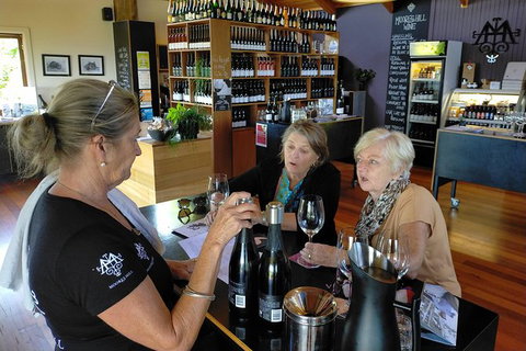 Tamar Valley Food And Wine Boutique Tours - South Australia Travel 0