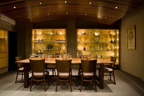 Behind-the-Scenes De Bortoli Gourmet Food And Wine Tasting Tour Including 3-Course Lunch - South Australia Travel 5