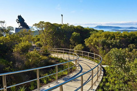 Higlights Of Hictoric Albany City: The National ANZAC Centre - South Australia Travel 1