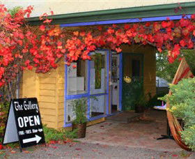 Macedon Ranges Arts Collective - South Australia Travel 0