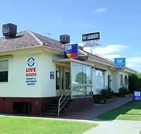 Central Hotel Beaconsfield - South Australia Travel