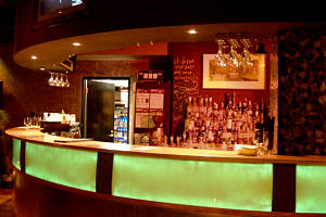 The Trader Bar - South Australia Travel 0