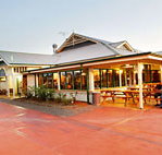 Potters Hotel and Brewery - South Australia Travel