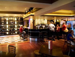 AB Hotel - South Australia Travel 3