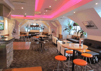 Mermaid Beach Tavern - South Australia Travel