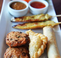 Mons Ban Sabai Thai Restaurant - South Australia Travel