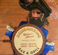 Schooners Bar  Grill - South Australia Travel