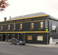 Star  Garter Hotel - South Australia Travel