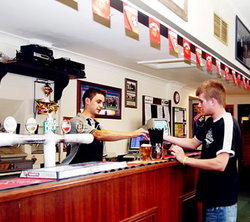 Knickerbocker Hotel - South Australia Travel 0