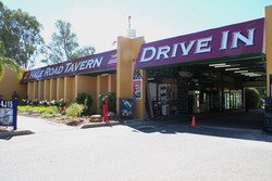 Hale Road Tavern - South Australia Travel 1