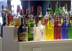 Macquarie Lounge - South Australia Travel 1