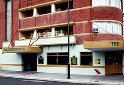 Knickerbocker Hotel - South Australia Travel 1