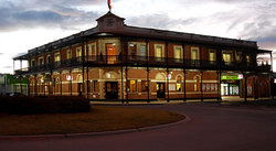 The Grand Terminus Hotel - South Australia Travel 0