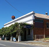 Red Hill Hotel - South Australia Travel