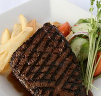 Commonwealth Hotel - South Australia Travel