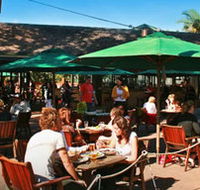 The Beach Hotel - South Australia Travel