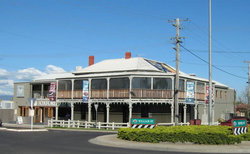 The Oxford Bathurst - South Australia Travel 3