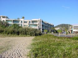 Cabarita Beach Bar & Grill - South Australia Travel 3