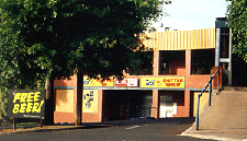 Royal Hotel Drouin - South Australia Travel 3