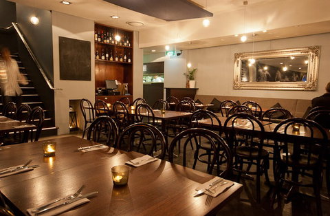 White Horse Hotel - South Australia Travel 1