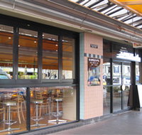 University Hotel - South Australia Travel